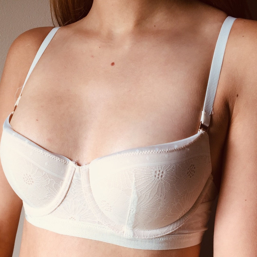 New Aerie Balconette lightly lined blossom lace bra, size 32c new